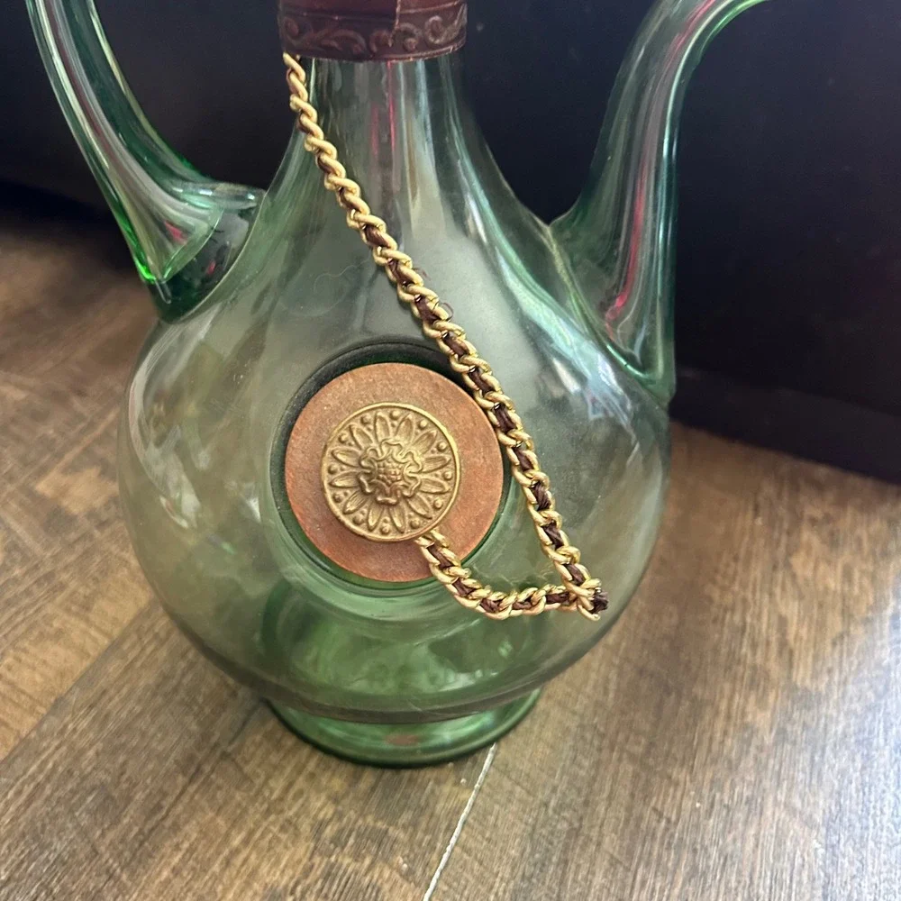 Vintage Green Hand Blown Glass Wine Decanter w/ Ice Chamber Leather Chain Italy